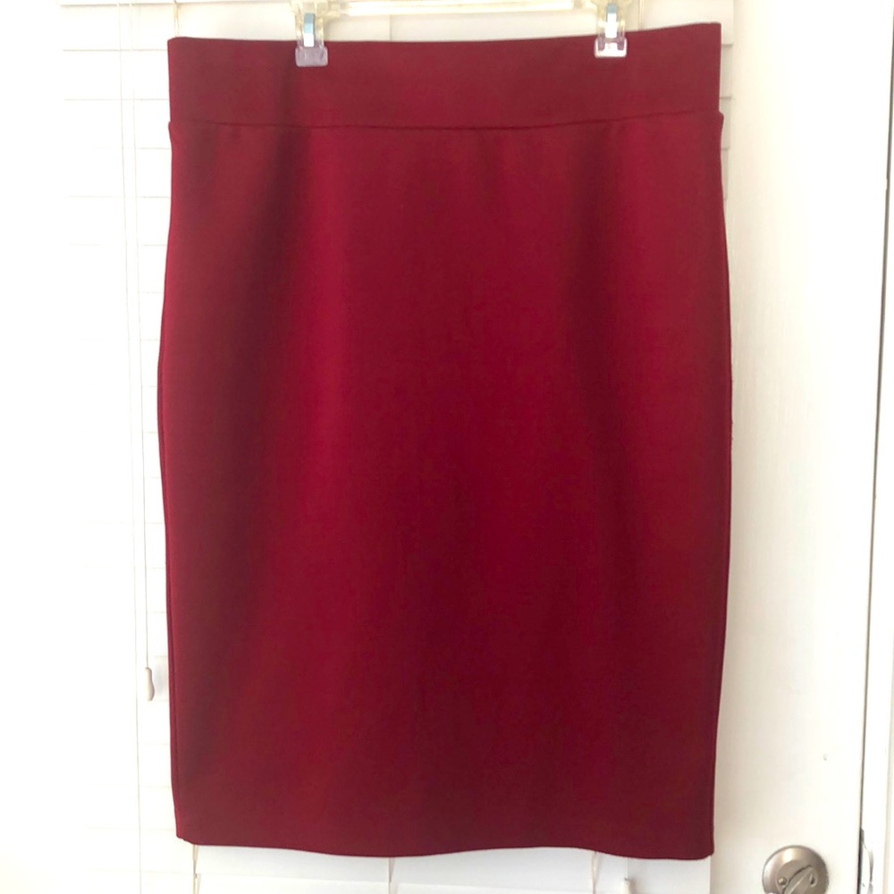Eloquii Neoprene Pencil Skirt in Red Maroon Plus SZ 18